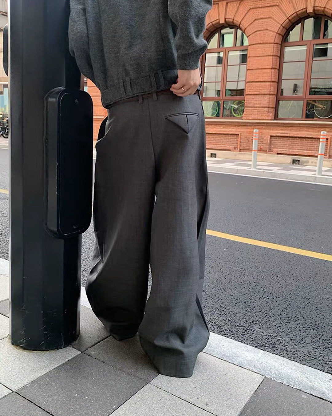 センターラインワイドカーブパンツ/セットアップ M029 – THE SOL93