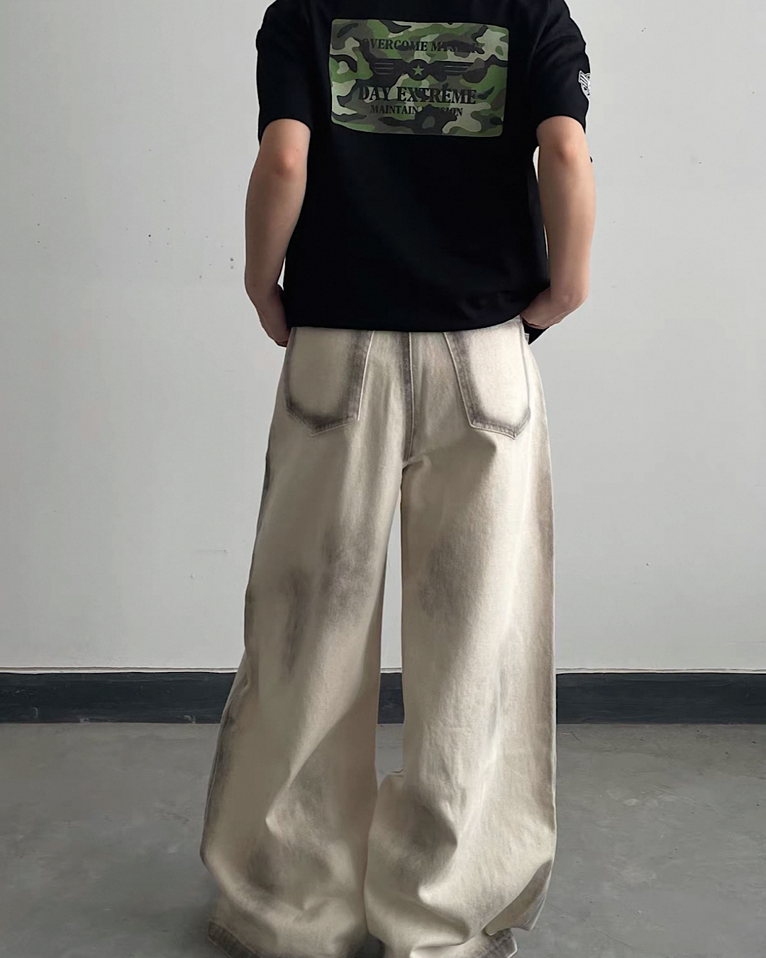 ダーティ加工ワイドパンツ M023