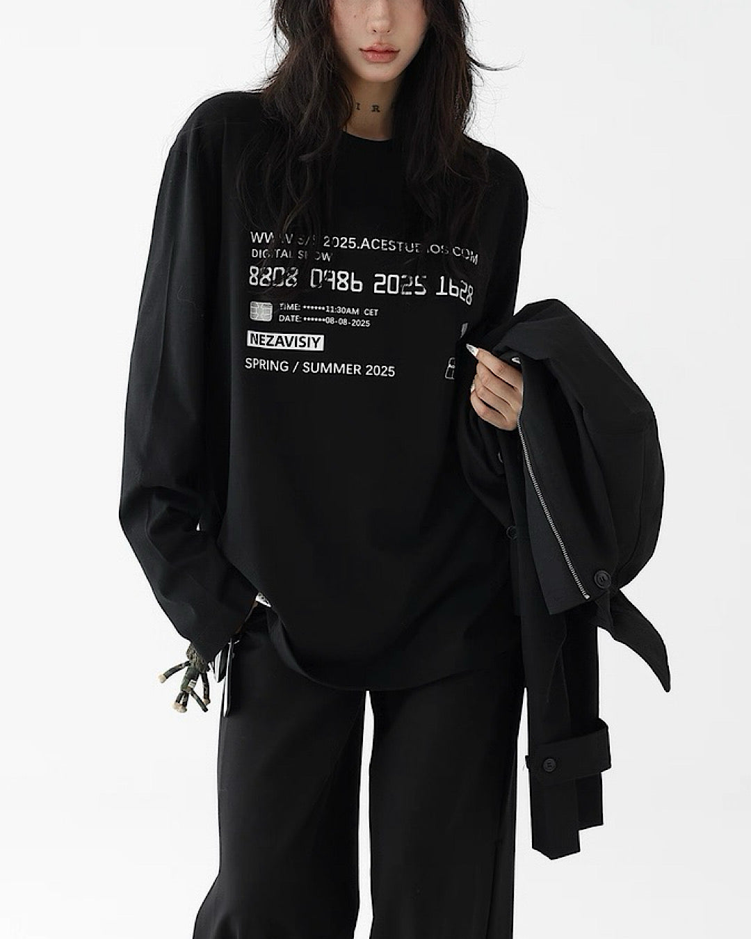 ラウンドネックプリントロングTシャツ SL744