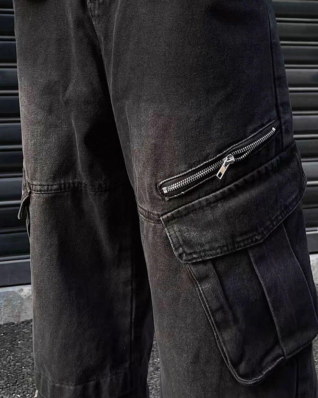 ウォッシュ加工カーゴデニムパンツ M020