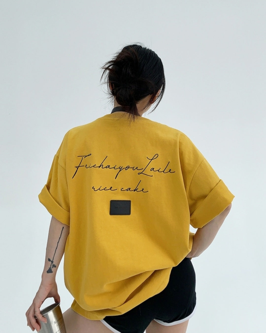 バックタグレタリングTシャツ SL557