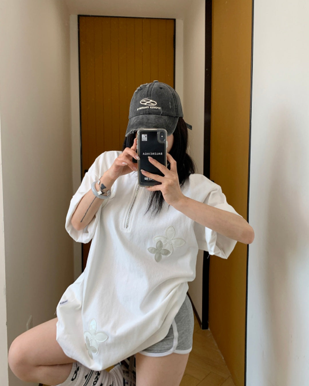ハーフジップフラワーデザインTシャツ SL611