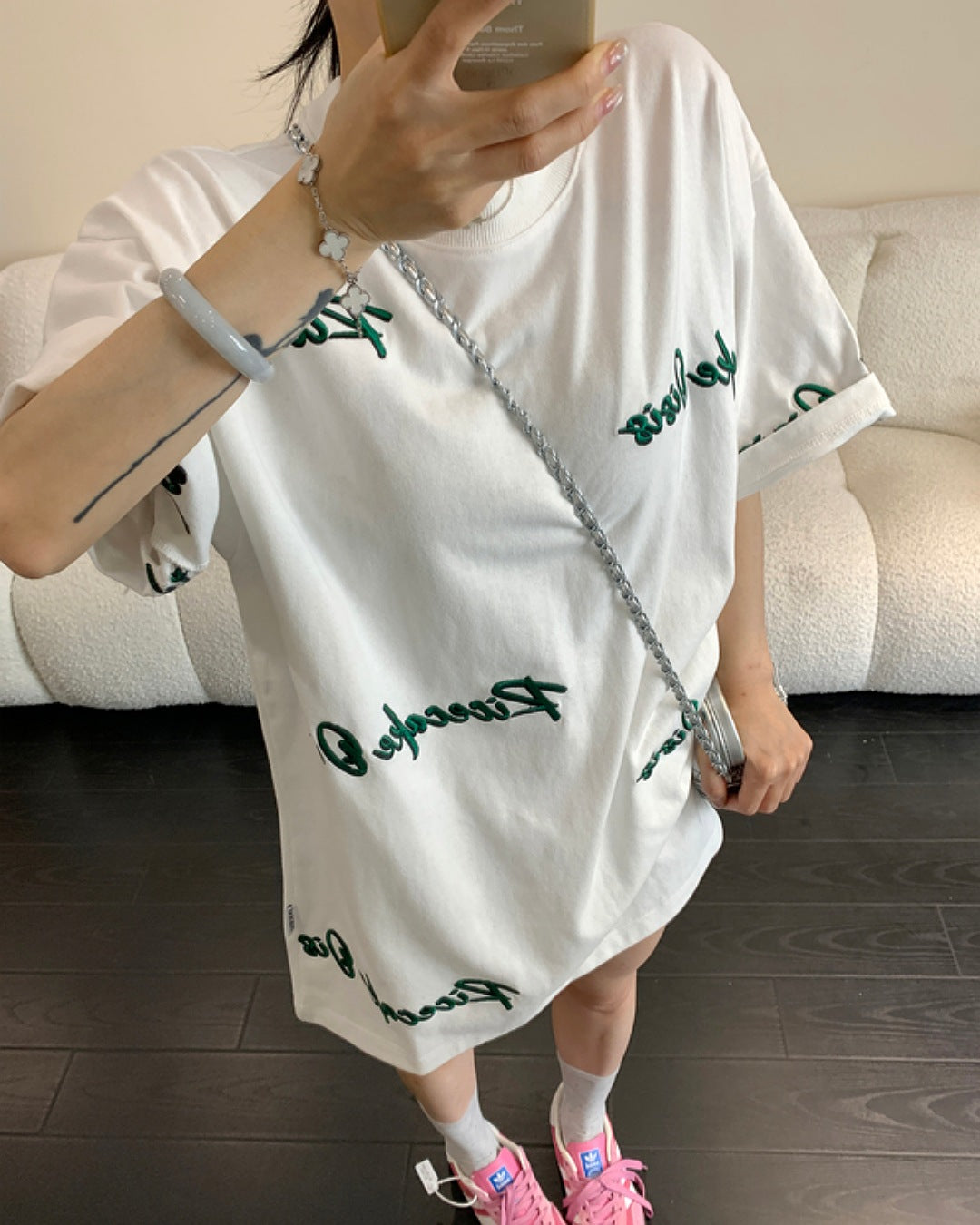 メニーエンブロイダリーロゴTシャツ SL625