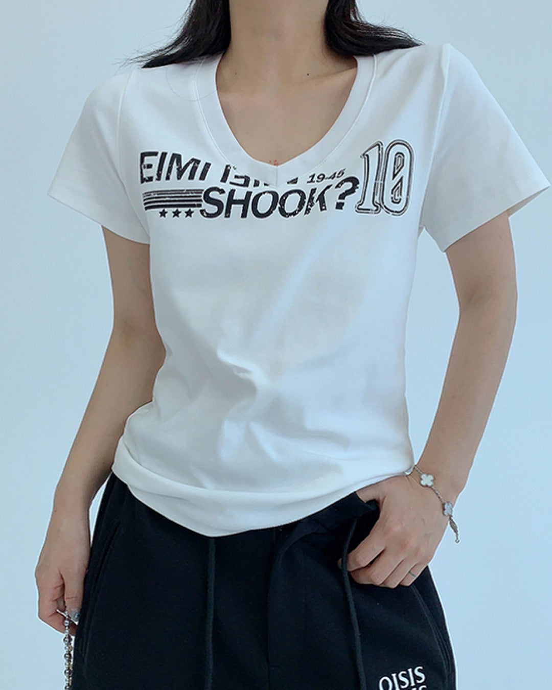 VネックプリントTシャツ SL669