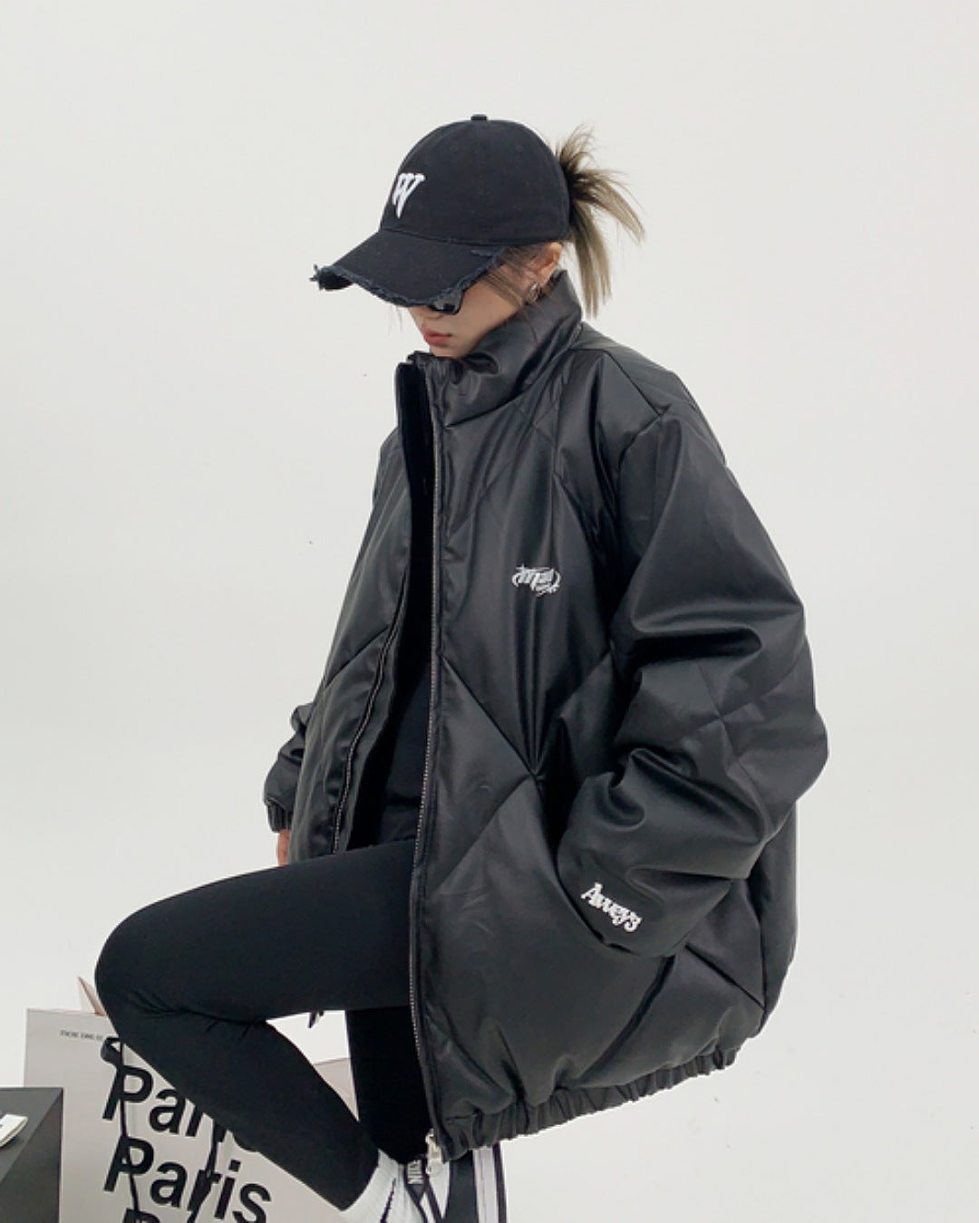 キルティングロゴジャケット SL747 – THE SOL93