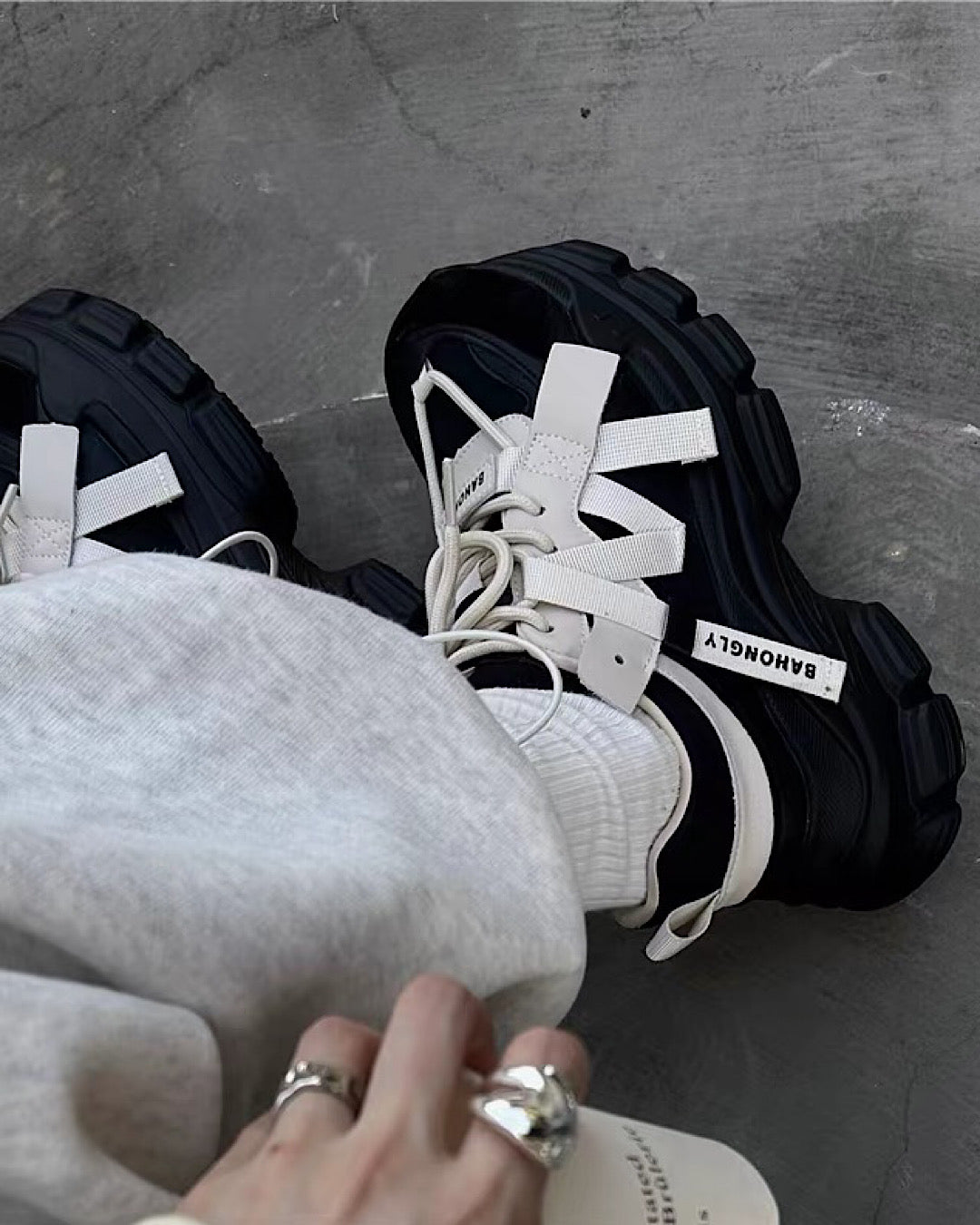 プラットフォームレースアップスニーカー SL831