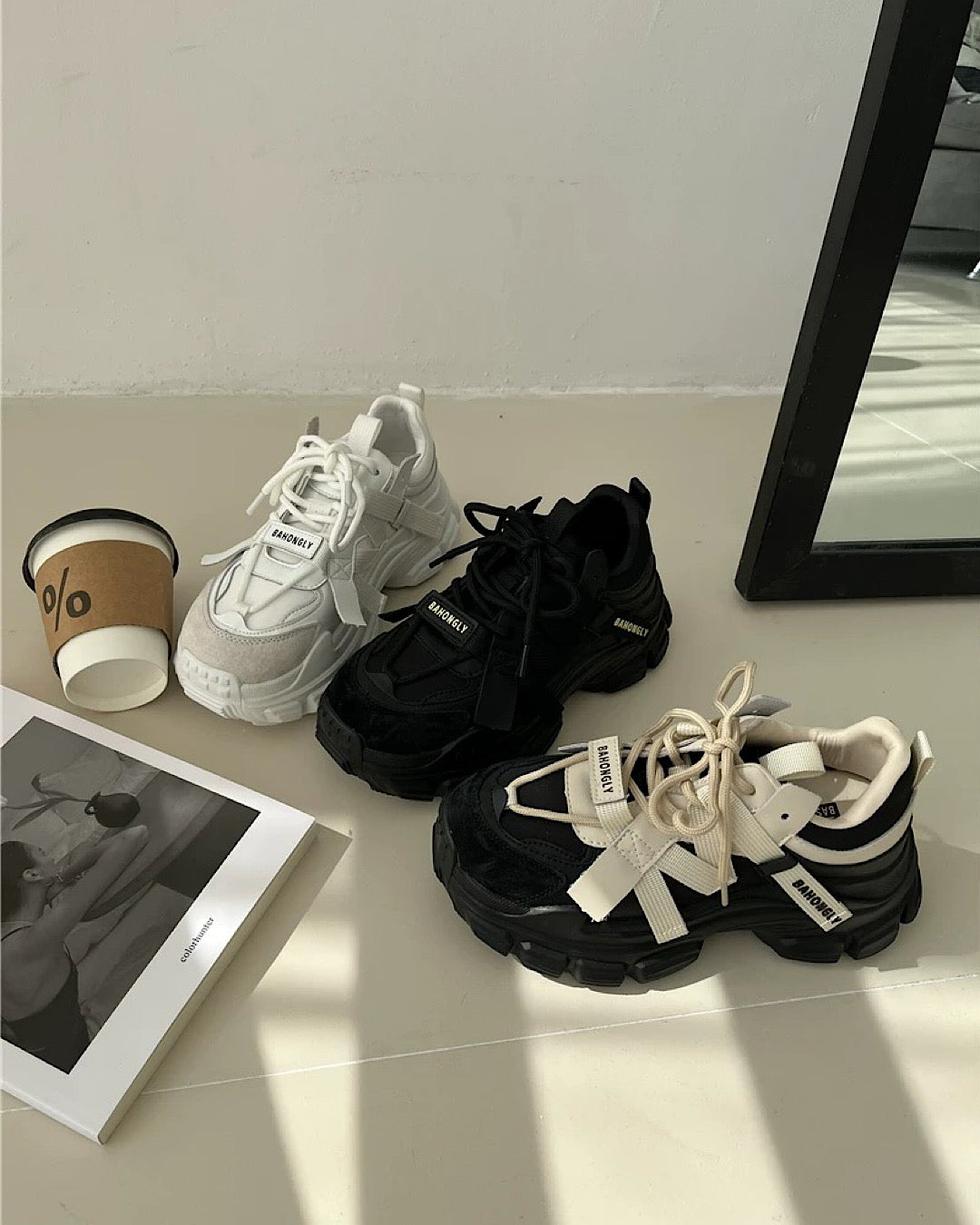 プラットフォームレースアップスニーカー SL831