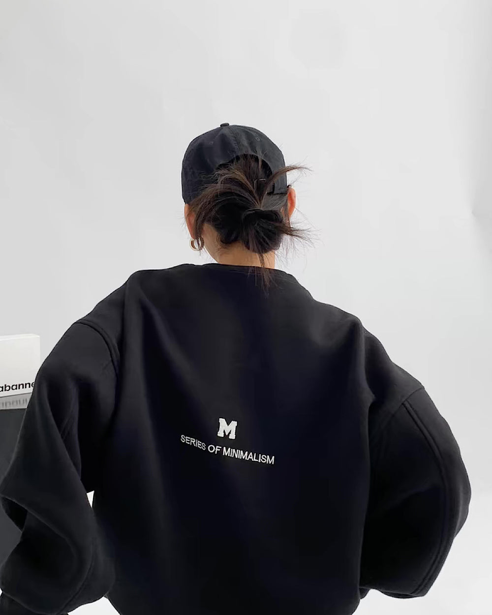 Mエンブレムスウェットプルオーバー SL049