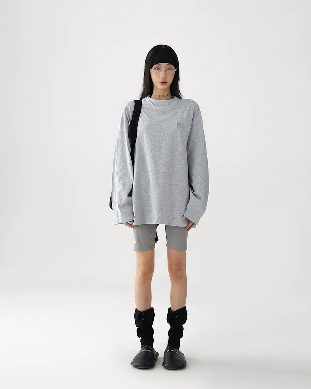 エンブロイダリーロゴレイヤードロングTシャツ SL854