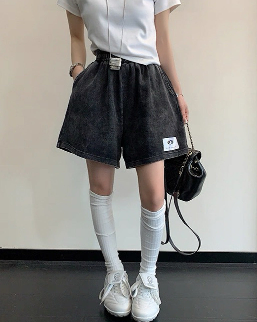 ロゴタグショートパンツ SL872