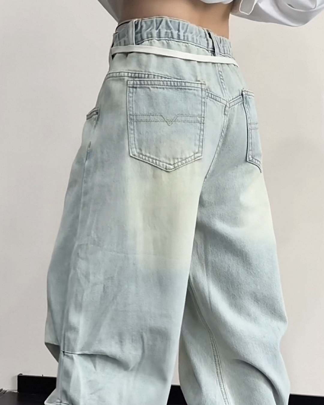 ウォッシュデニムパンツ SL980
