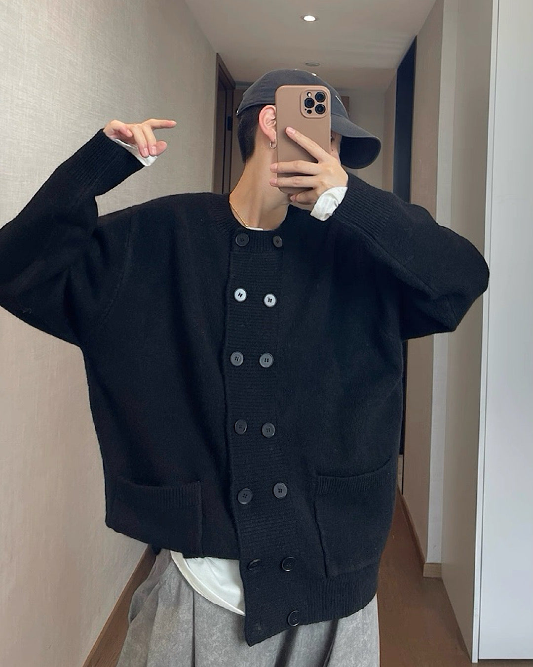 ダブルボタンカーディガン M033