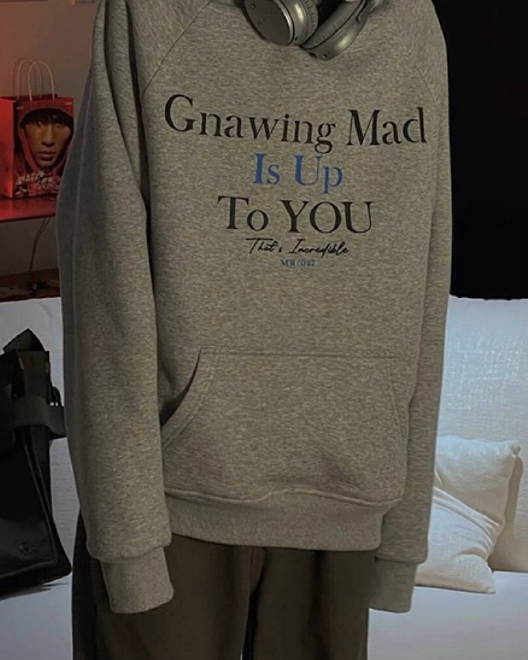 マフポケットプリントフーディ M022