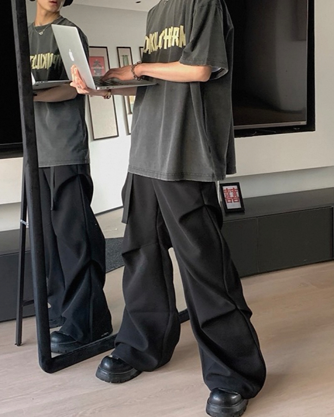 ドレープフレアパンツ M013