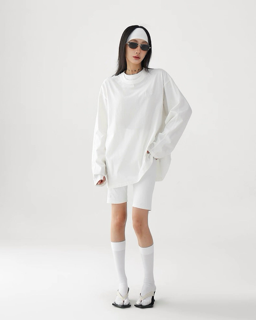 エンブロイダリーロゴレイヤードロングTシャツ SL854