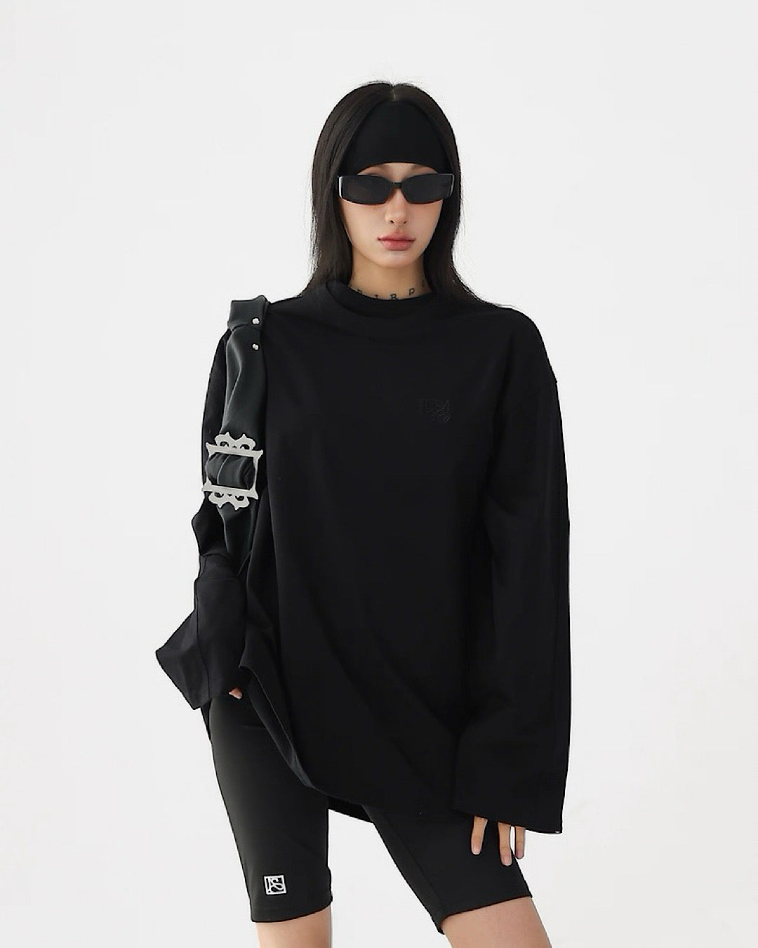 エンブロイダリーロゴレイヤードロングTシャツ SL854