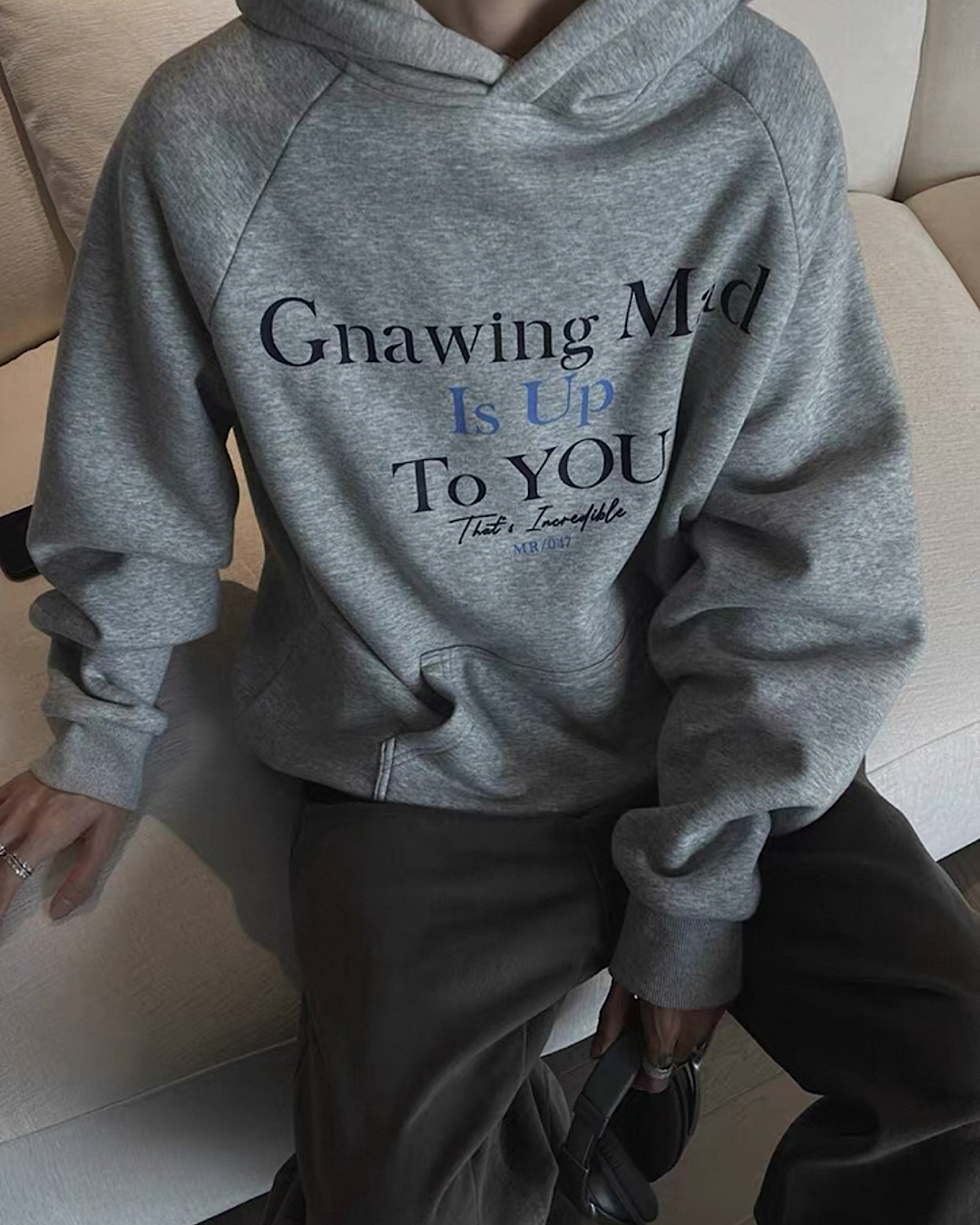 マフポケットプリントフーディ M022