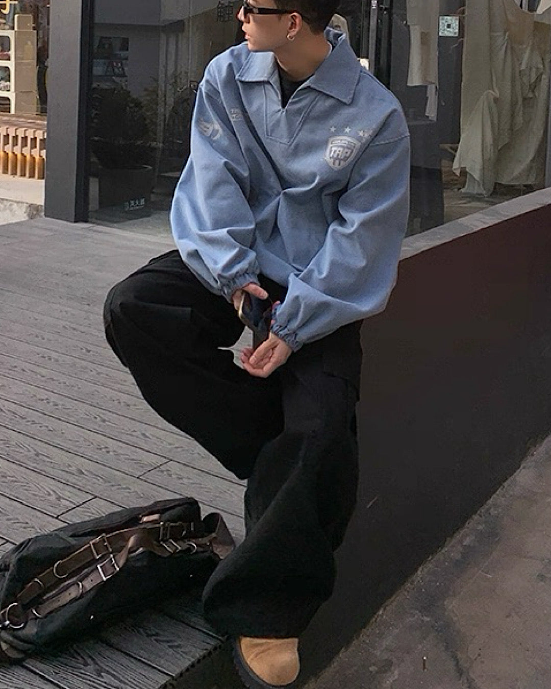 Vネックスポーティプルオーバー M019