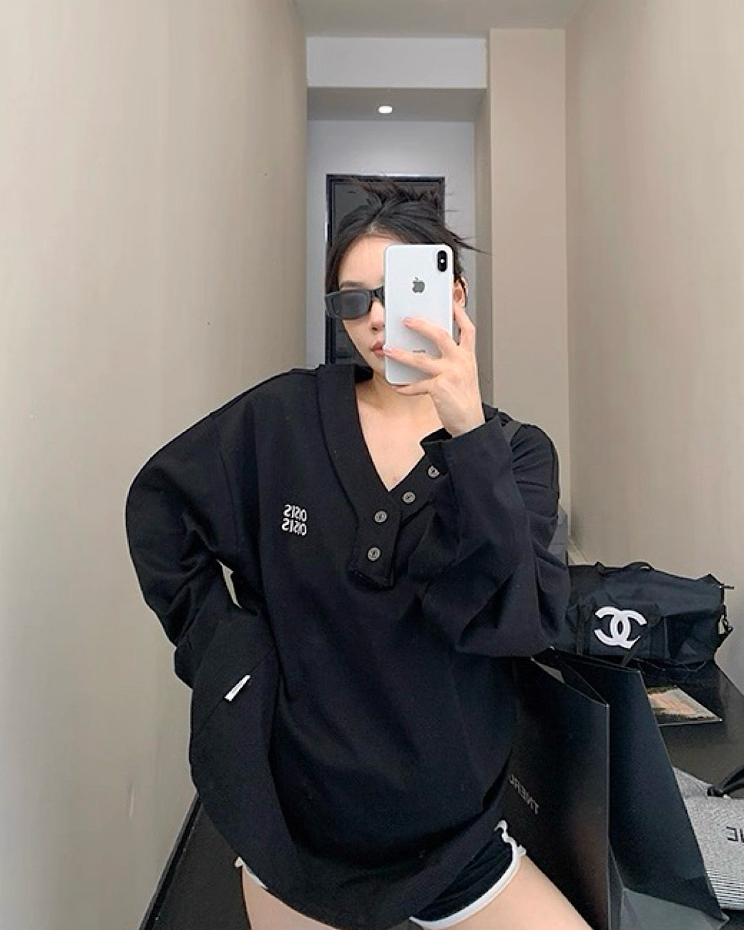 vネックボタンデザインロンT SL725