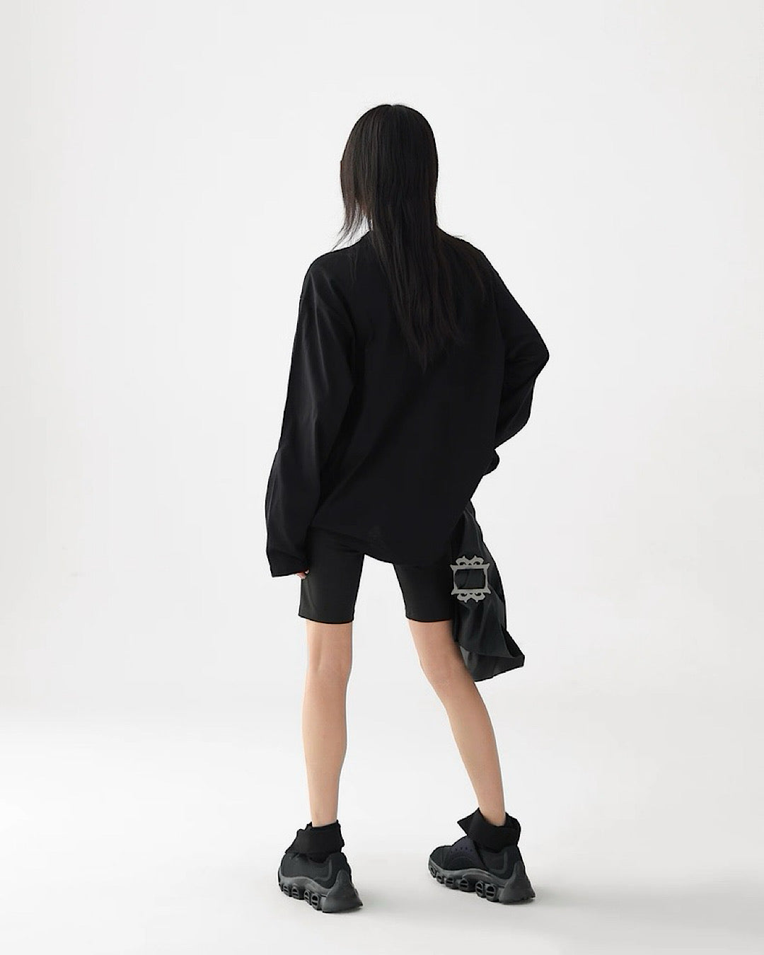 エンブロイダリーロゴレイヤードロングTシャツ SL854