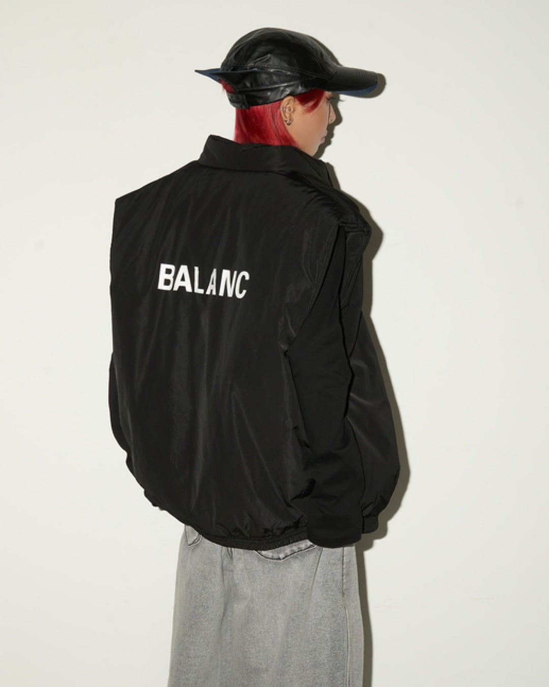 スタンドカラーバックプリントベスト SL773