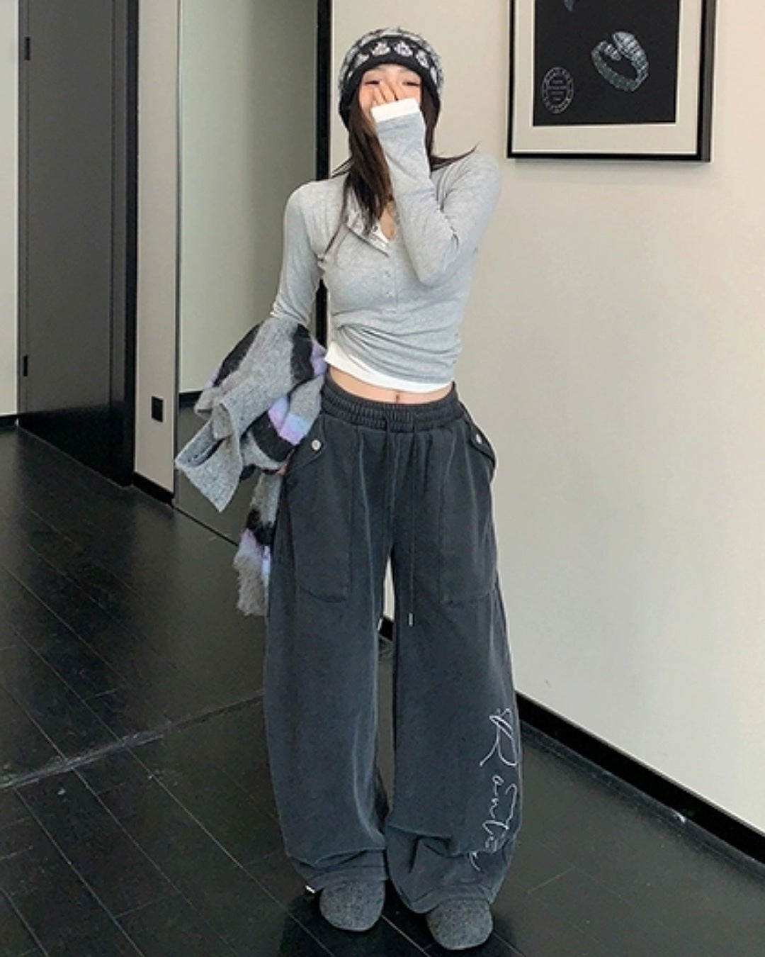 エンブロイダリーデザインイージーパンツ SL829