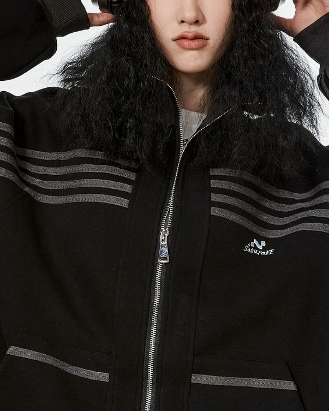 LINEデザインジップアップジャケット SL830