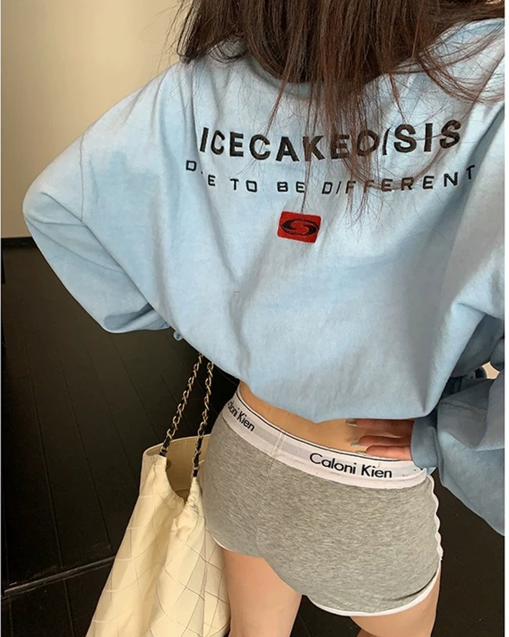 エンブロイダリーロゴロングTシャツ SL955